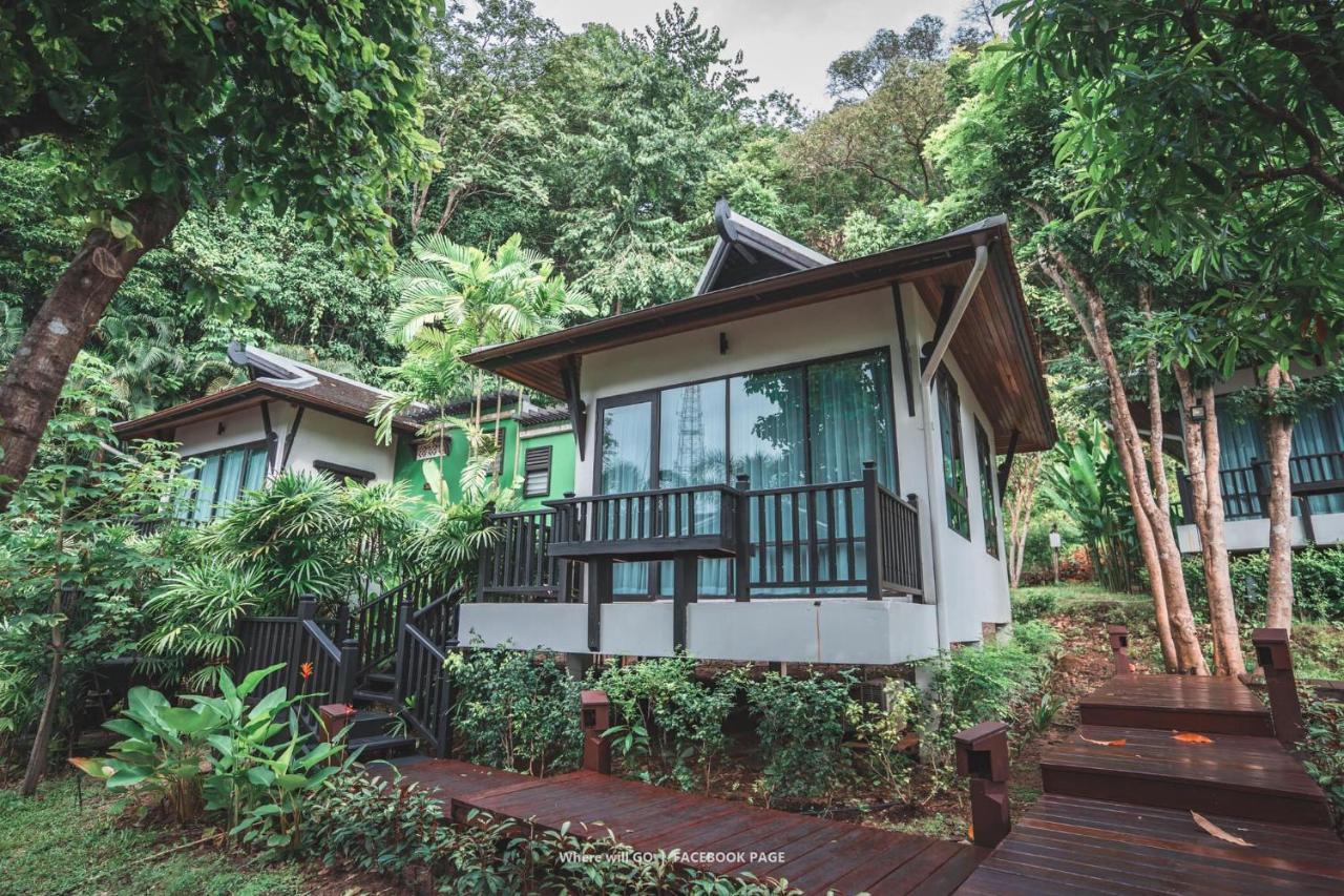 Numsai Khaosuay Resort Ranong Exterior photo