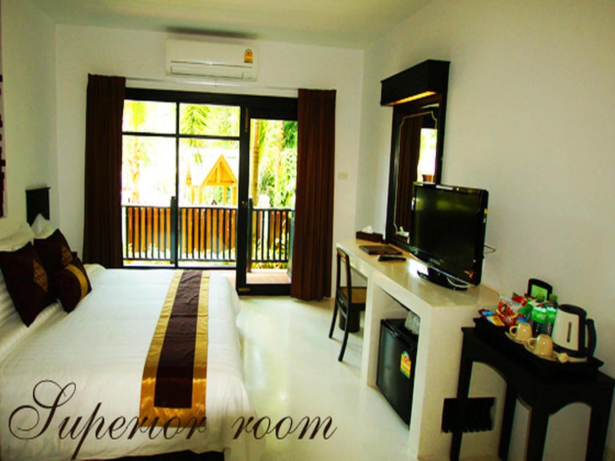Numsai Khaosuay Resort Ranong Exterior photo